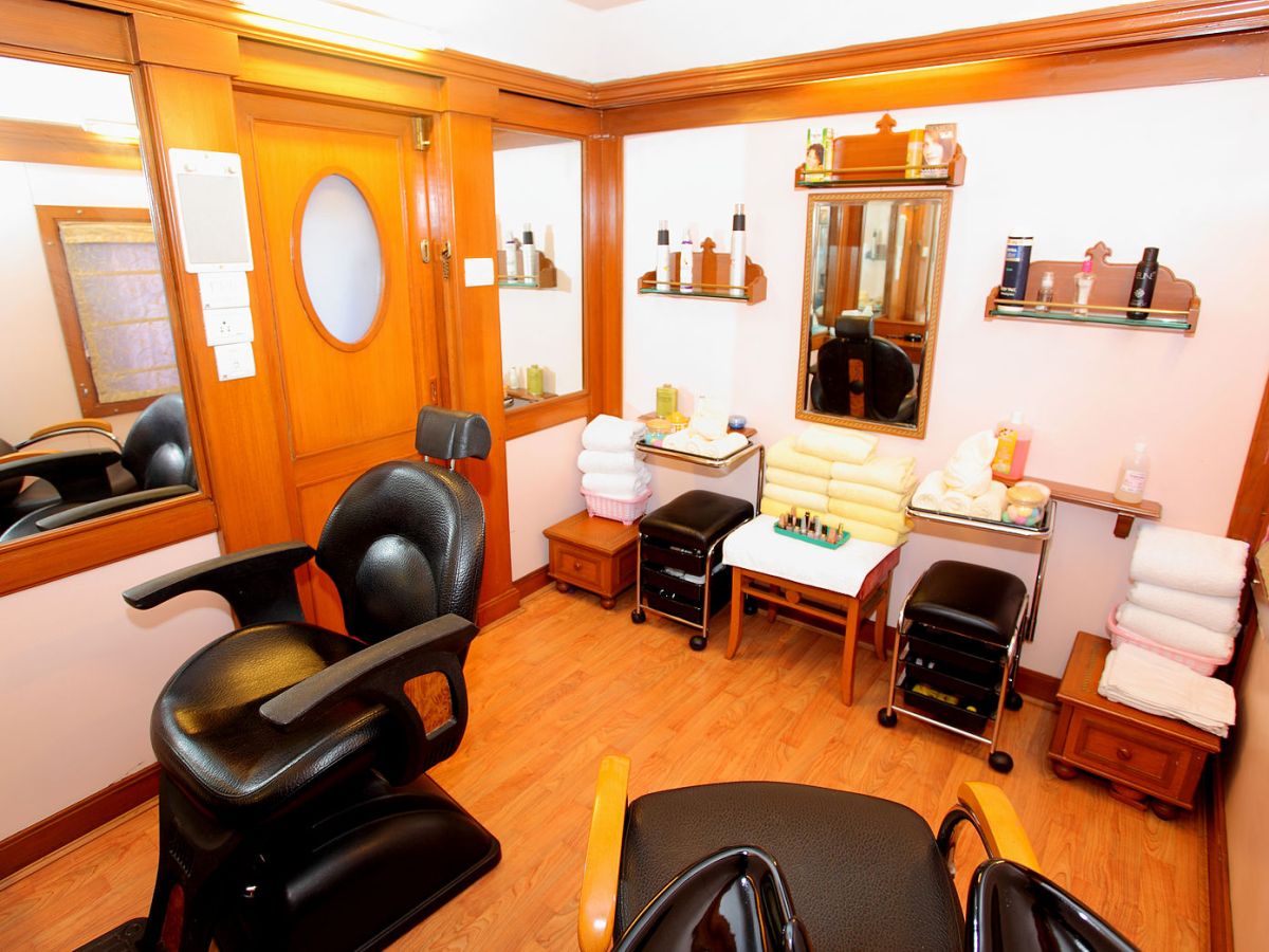 EFFECTIVE BUSINESS PLAN FOR YOUR BEAUTY&nbsp;PARLOR